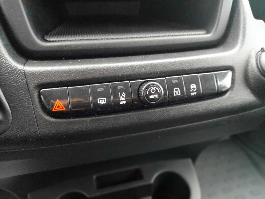 Citroën Jumper FG 2.2 BLUEHDI 140 L3 H2 3.5T HEAVY 4P 25