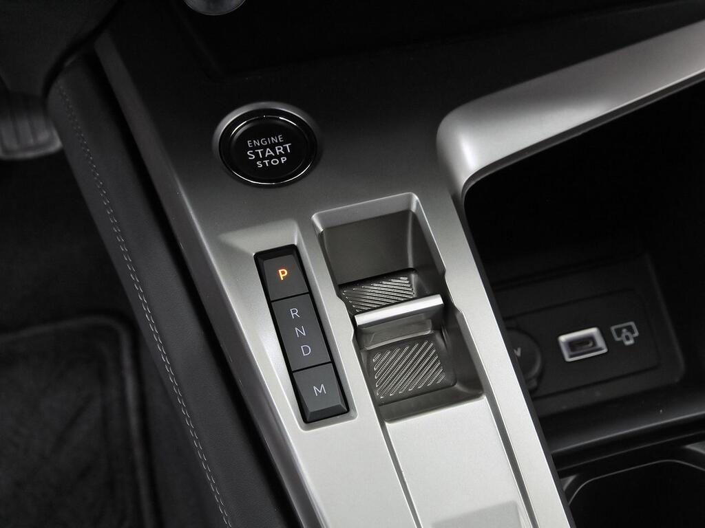 Peugeot 308 5P Allure PureTech 130 S&S EAT8 32