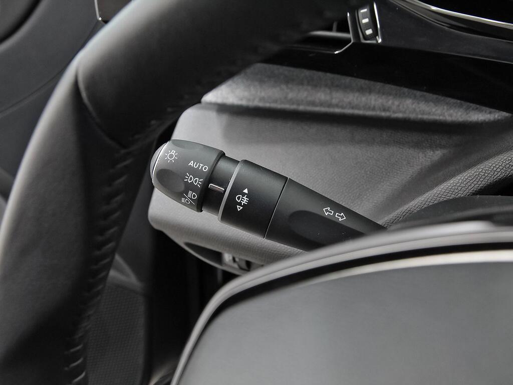 Peugeot 308 5P Allure PureTech 130 S&S EAT8 15