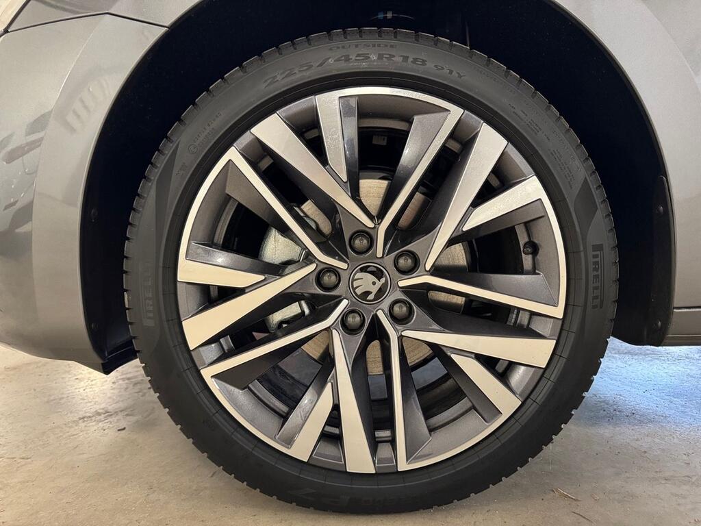 Skoda Octavia 2.0 TDI 110kW (150 CV) DSG Plus 8