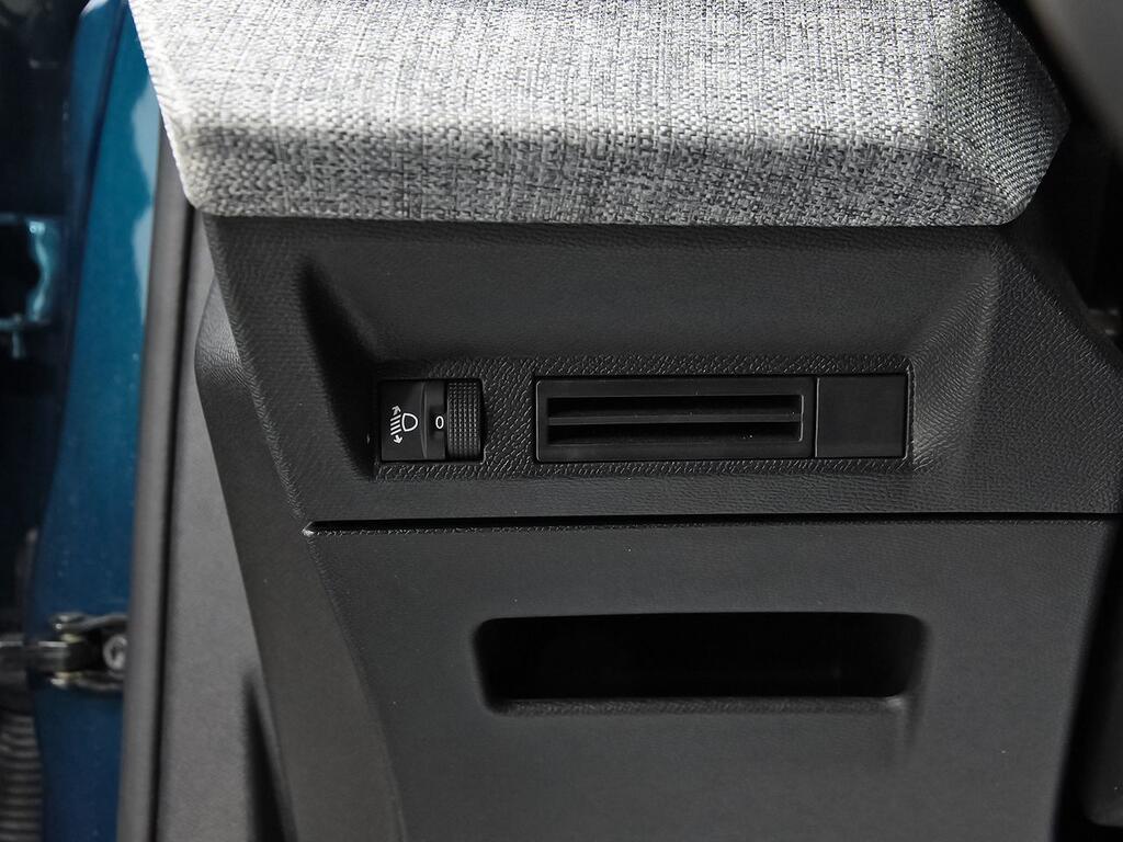 Peugeot 5008 1.2 100KW Allure eDCS6 15