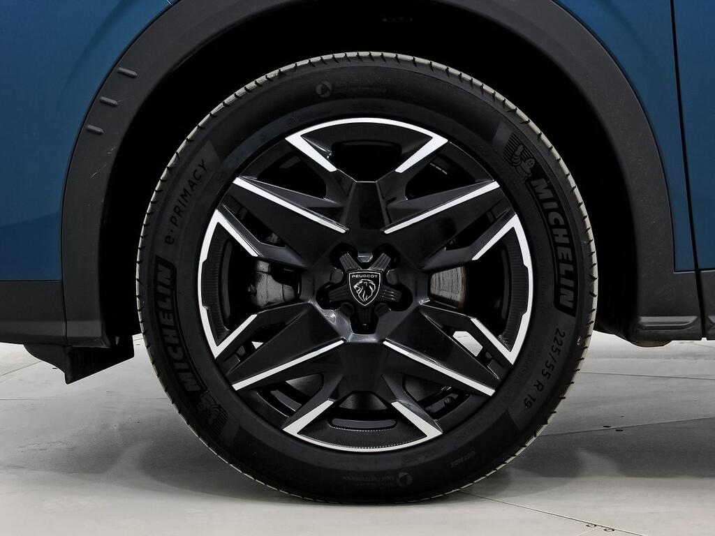 Peugeot 5008 1.2 100KW Allure eDCS6 12