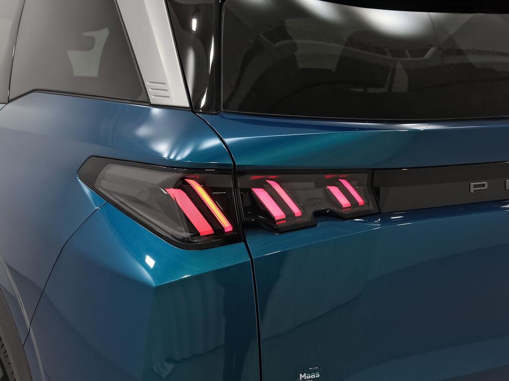 Peugeot 5008 1.2 100KW Allure eDCS6 37