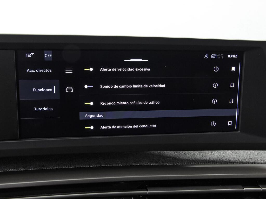 Peugeot 5008 1.2 100KW Allure eDCS6 29