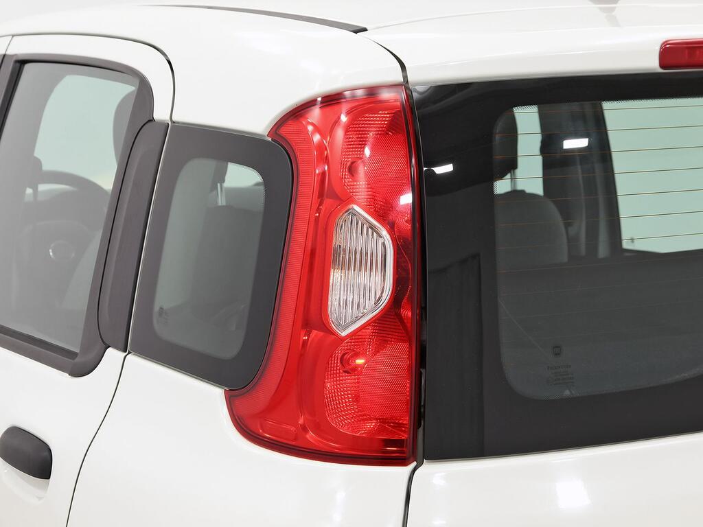 Fiat Panda Panda Hybrid 1.0 Gse 51kw (70CV) 23