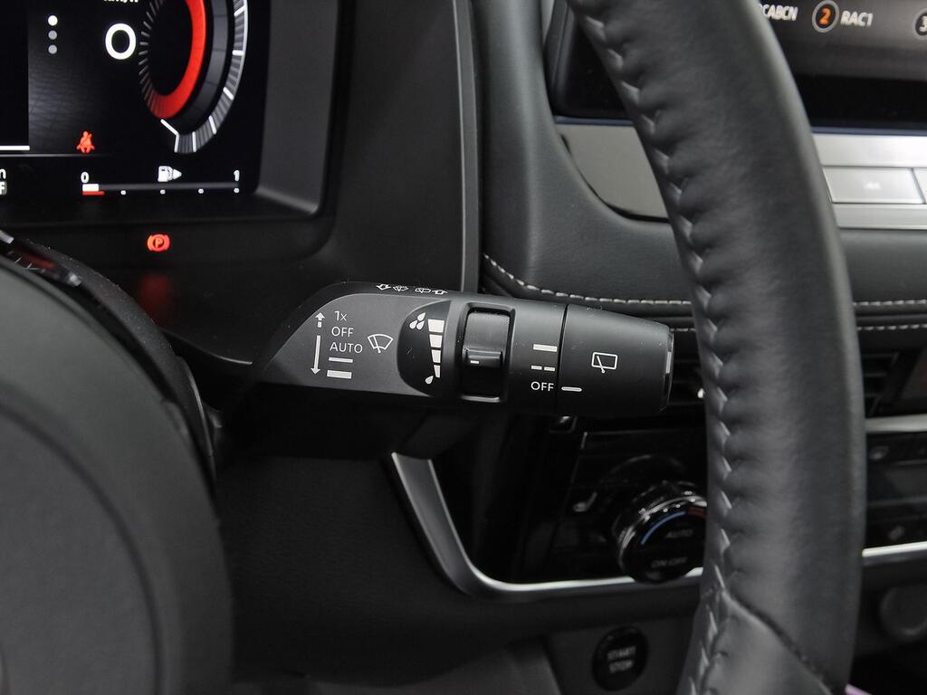 Nissan X-Trail 5pl 1.5 e-POWER 152kW 4x2 A/T N-Connecta 16