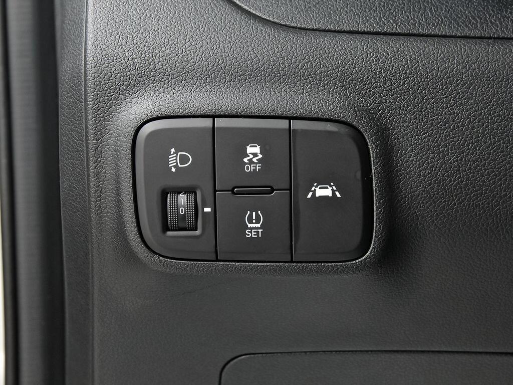 Hyundai i10 1.0 Klass 14