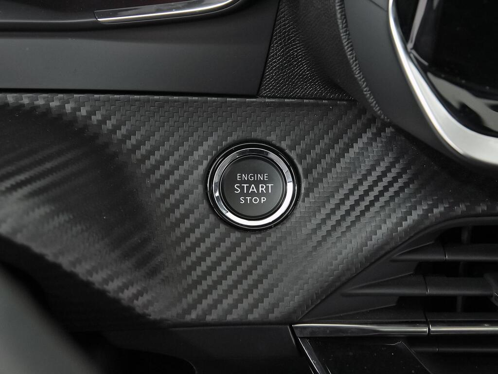 Peugeot 2008 Allure Puretech 100 S&S BVM6 22