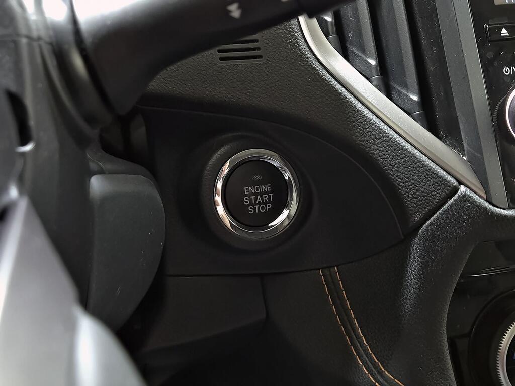 Subaru XV 2.0i Hybrid CVT Executive Plus 16