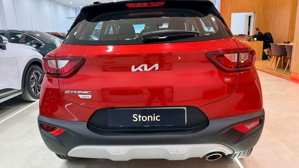Kia Stonic 1.0 T-GDi 74kW (100CV) MHEV iMT Drive 14