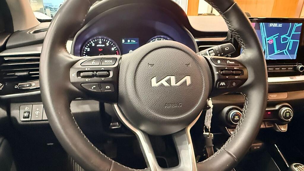 Kia Stonic 1.0 T-GDi 74kW (100CV) MHEV iMT Drive 13
