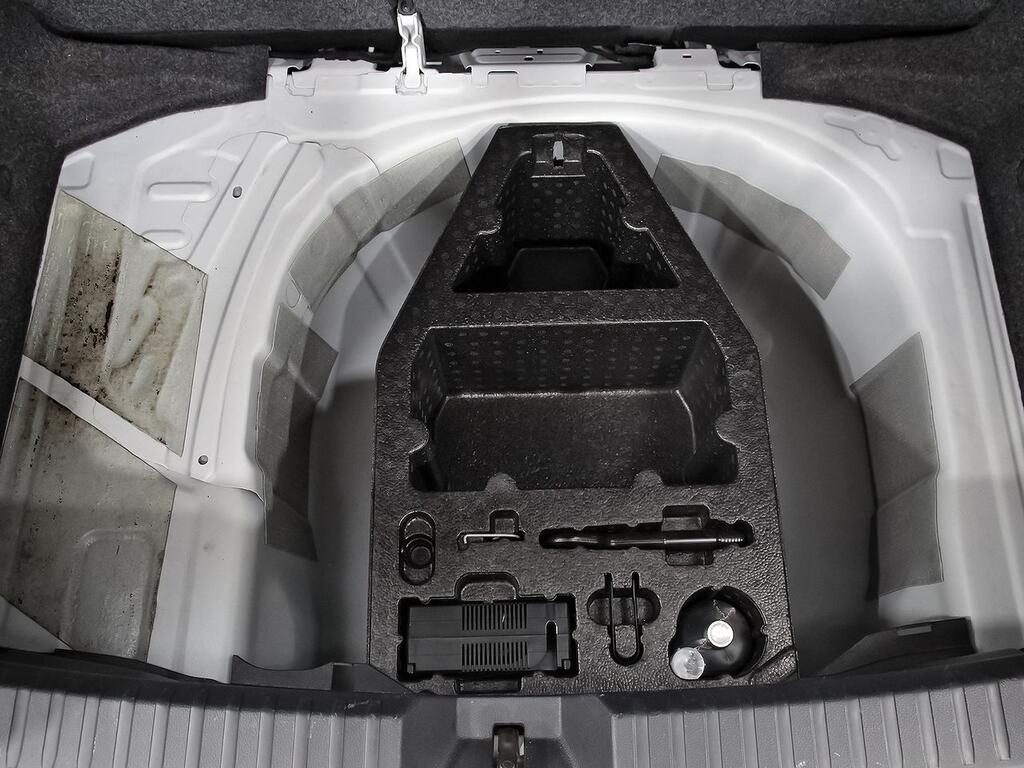 Seat Ibiza 1.0 MPI 59kW (80CV) Style Salta 27