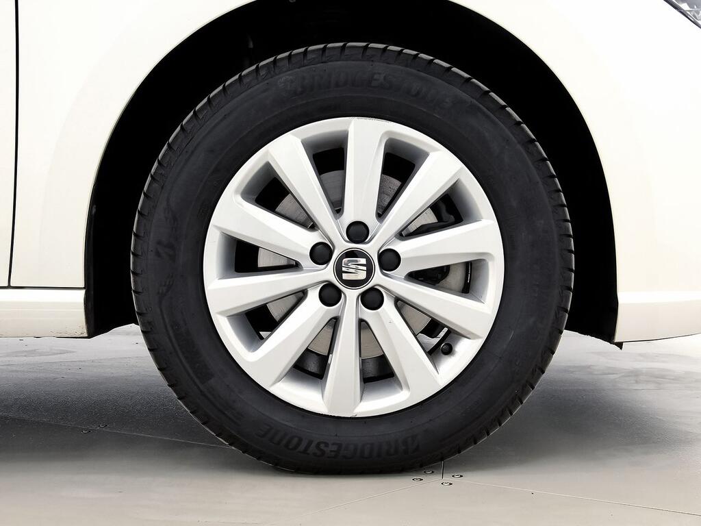 Seat Ibiza 1.0 MPI 59kW (80CV) Style Salta 8