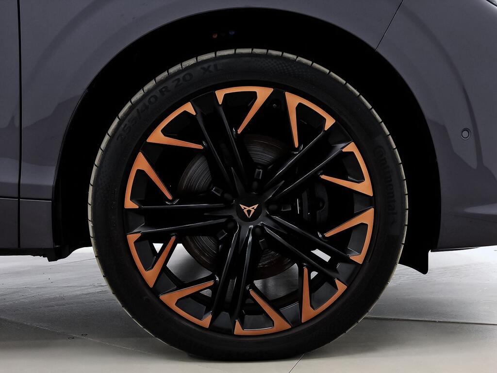 Cupra Terramar 1.5 TSI e-Hybrid 200kW (272 CV) VZ DSG 8