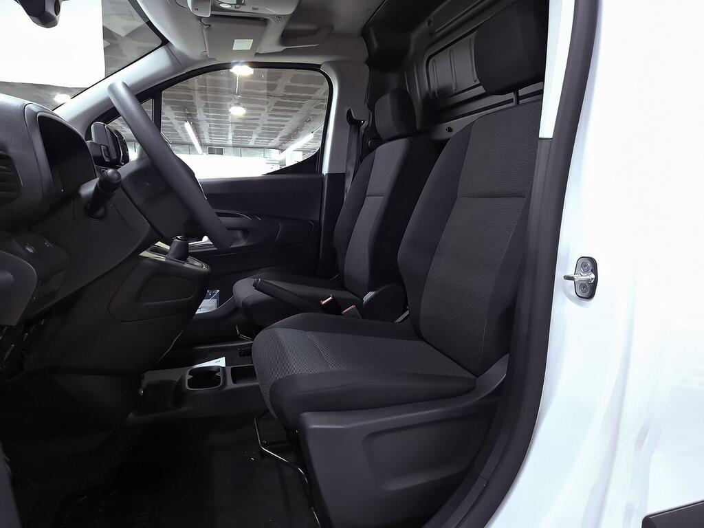 Fiat Doblò FURGON SERIE3 EASY PRO 1.5 BLUEHDI 75KW 650KG L1 100CV 3P 8