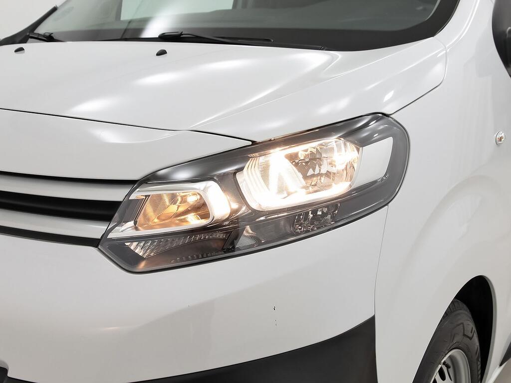 Citroën Jumpy FG 1.5 BLUEHDI 120 M 4P 26