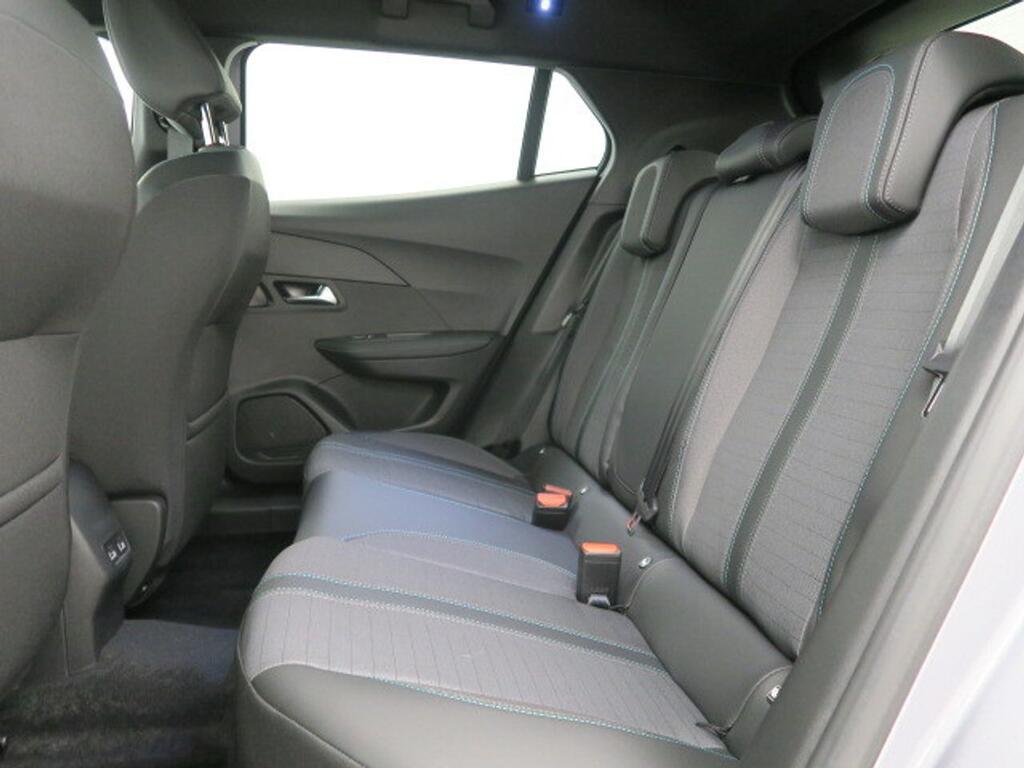 Peugeot 2008 Allure Puretech 130 S&S 6 Vel. MAN 16