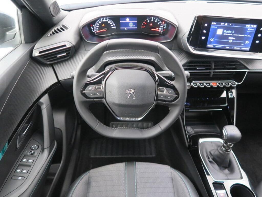 Peugeot 2008 Allure Puretech 130 S&S 6 Vel. MAN 9