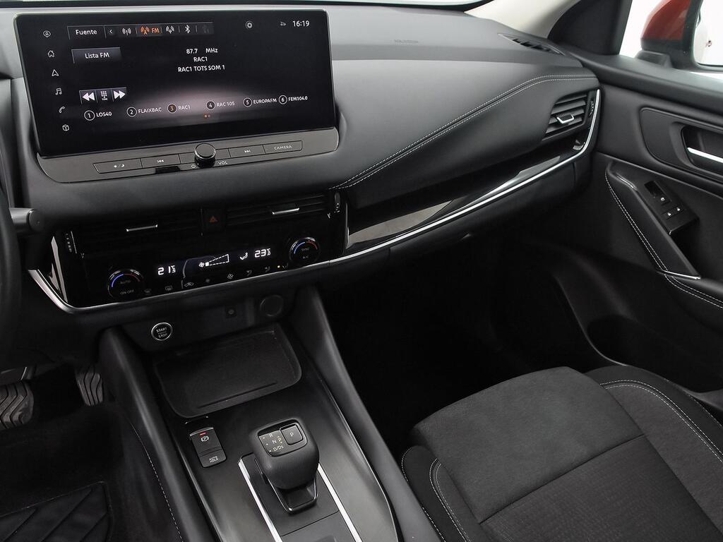 Nissan Qashqai DIG-T 116kW Xtronic N-Connecta 11