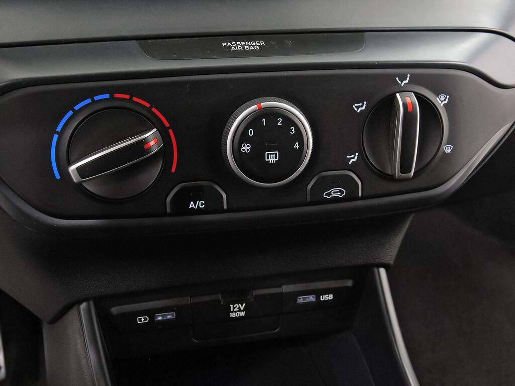 Hyundai Bayon 1.2 MPI Maxx 27