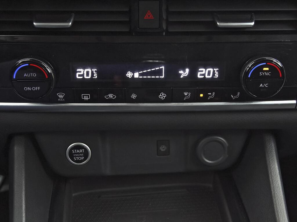 Nissan Qashqai DIG-T 103kW (140CV) mHEV 4x2 Acenta 27