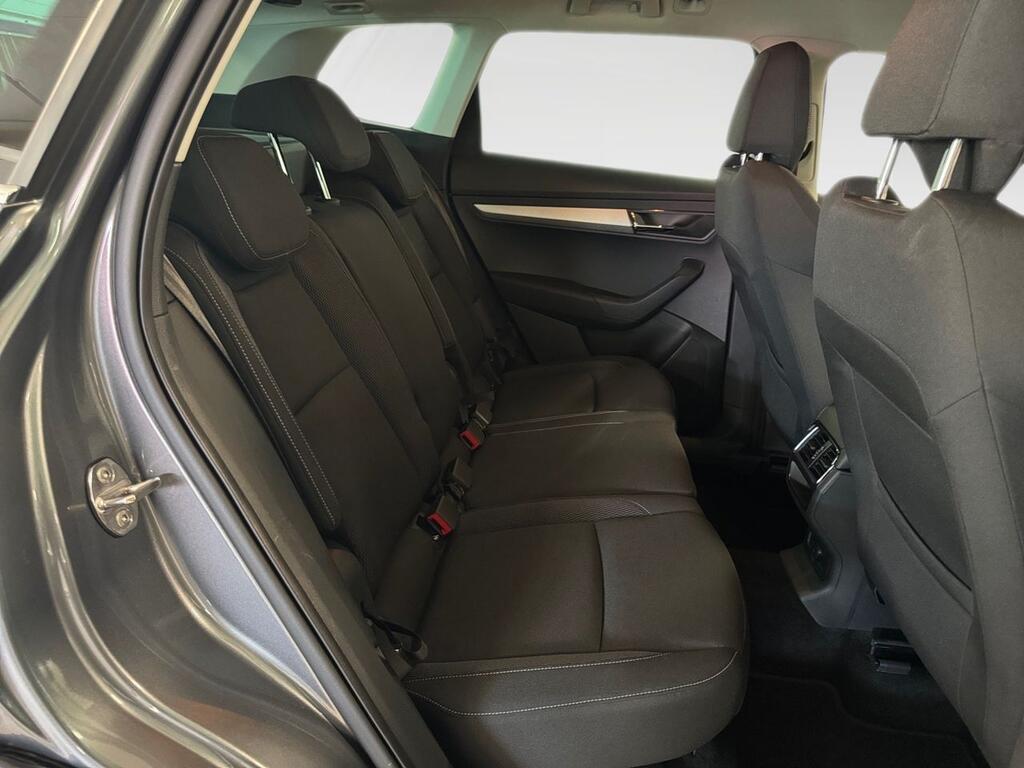 Skoda Karoq 1.0 TSI 81kW (110CV) Ambition 6