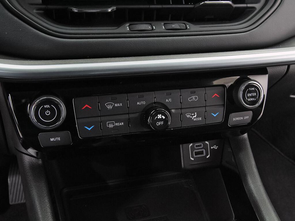 Jeep Compass 1.3 Gse T4 96kW (130CV) Limited MT FWD 32