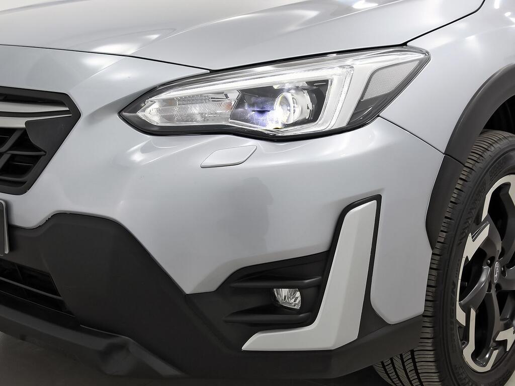 Subaru XV 2.0i Hybrid CVT Executive Plus 36