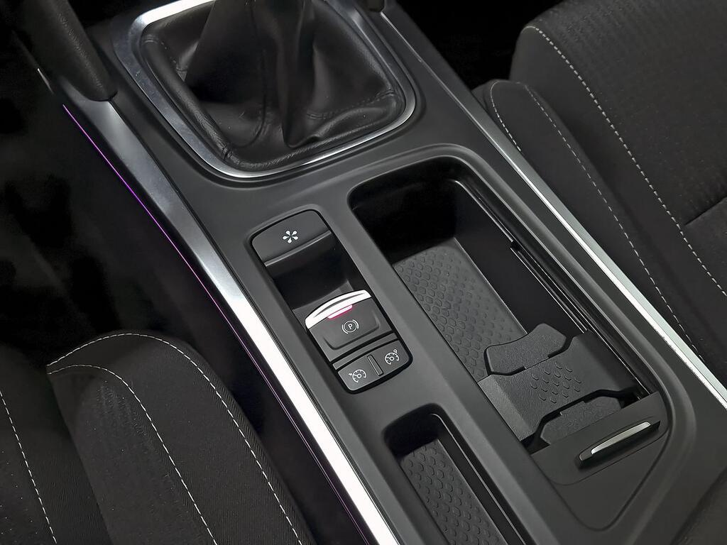 Renault Megane S.T. Zen TCe 103 kW (140CV) 29