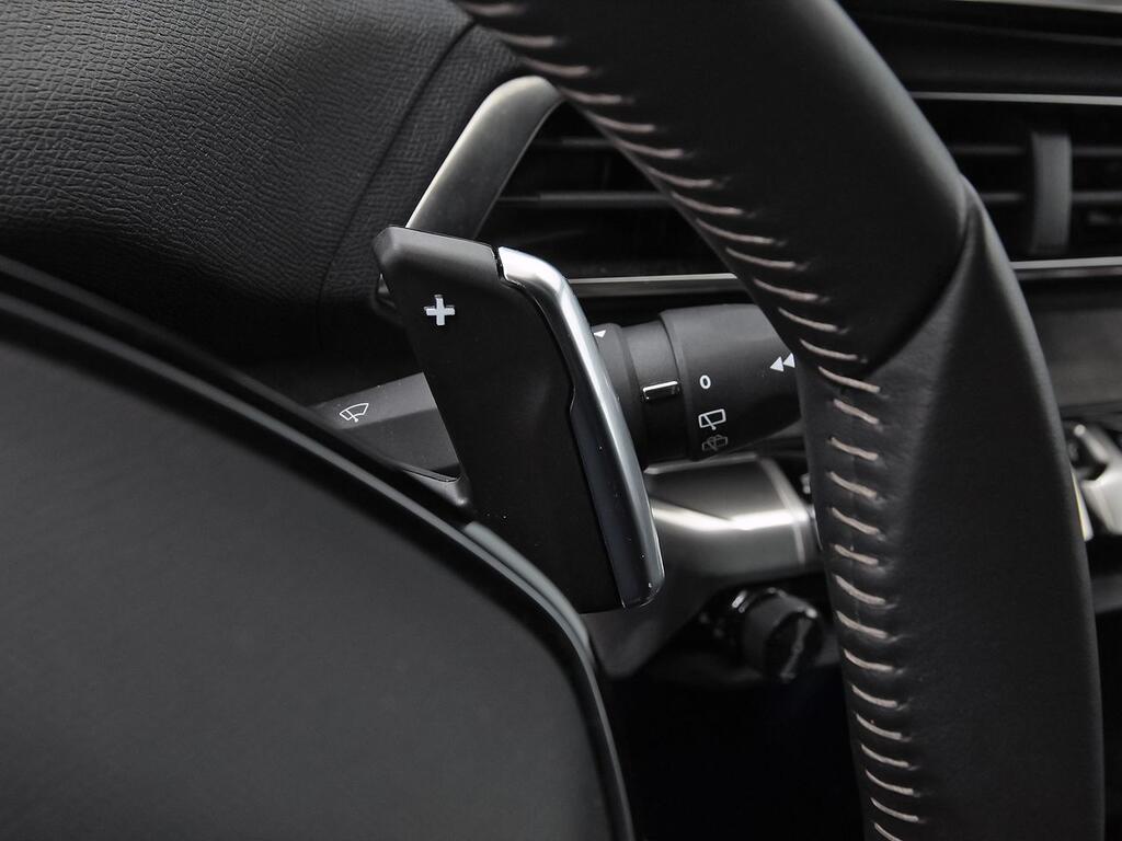 Peugeot 5008 1.5 BlueHDi 96kW S&S Allure Pack EAT8 19