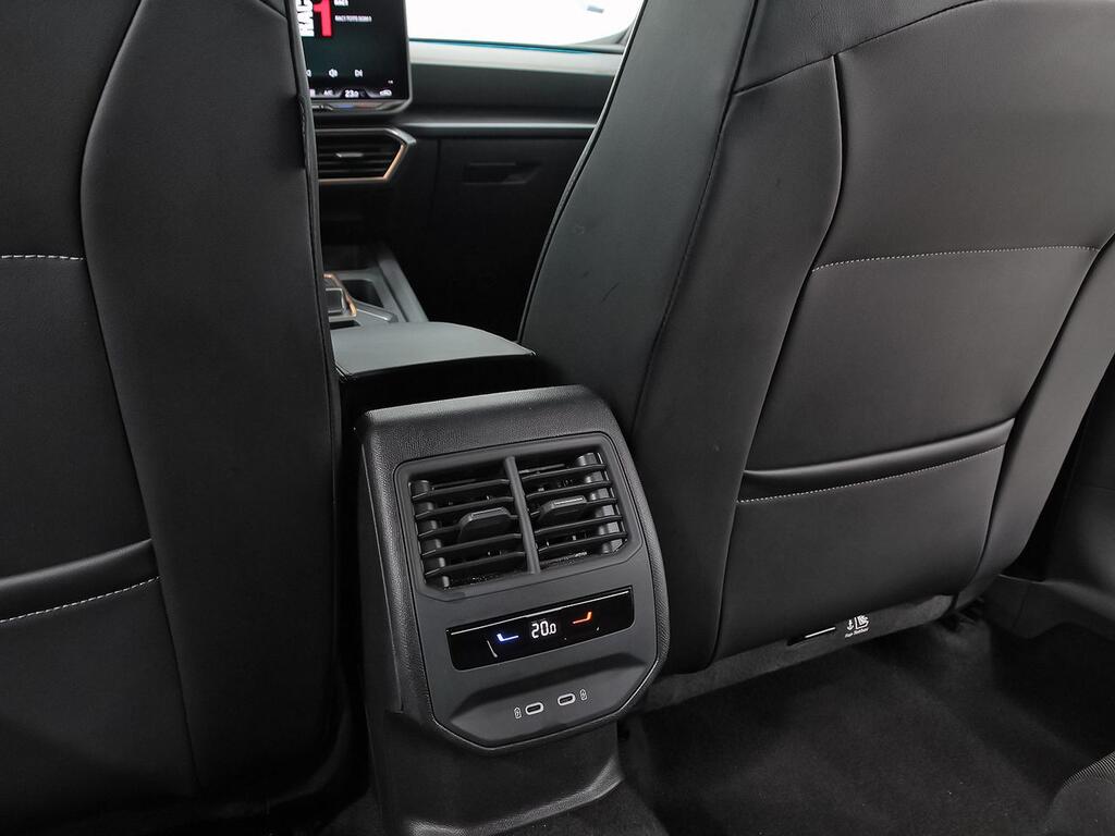 Cupra Formentor 1.5 eTSI 110kW (150 CV) DSG 31