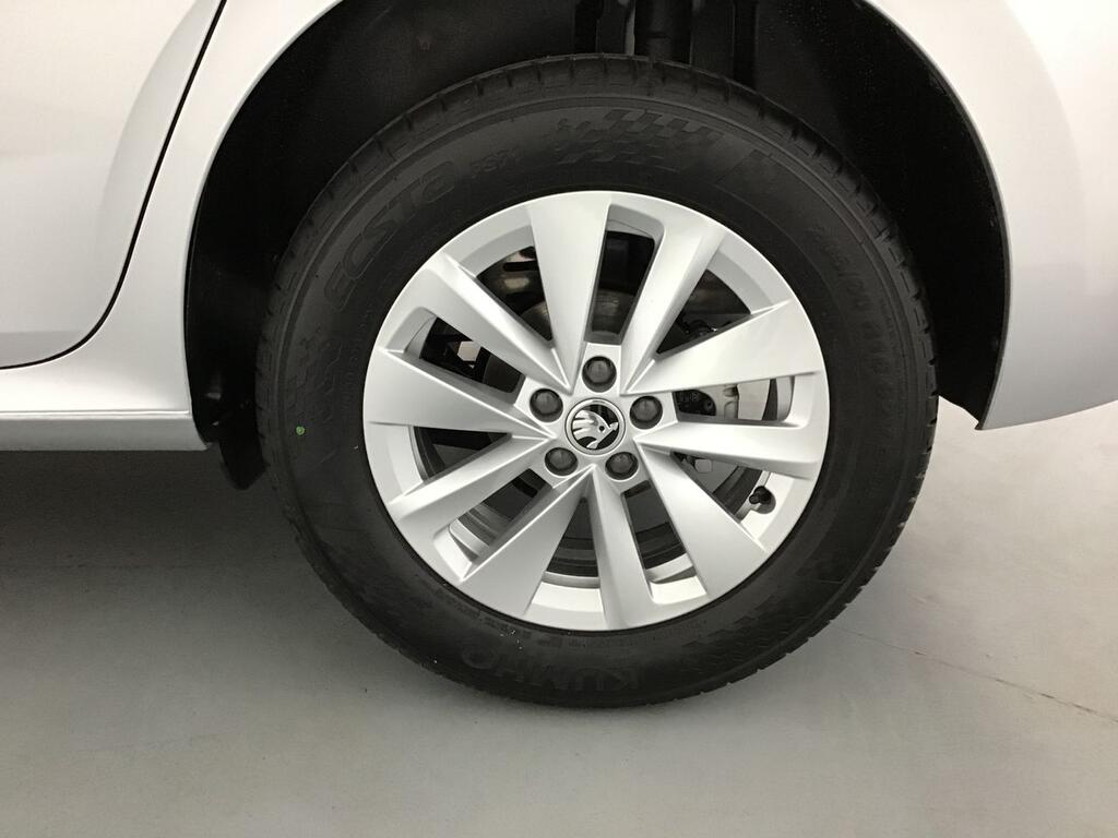 Skoda Kamiq 1.0 TSI 70kW (95CV) AMBITION 8