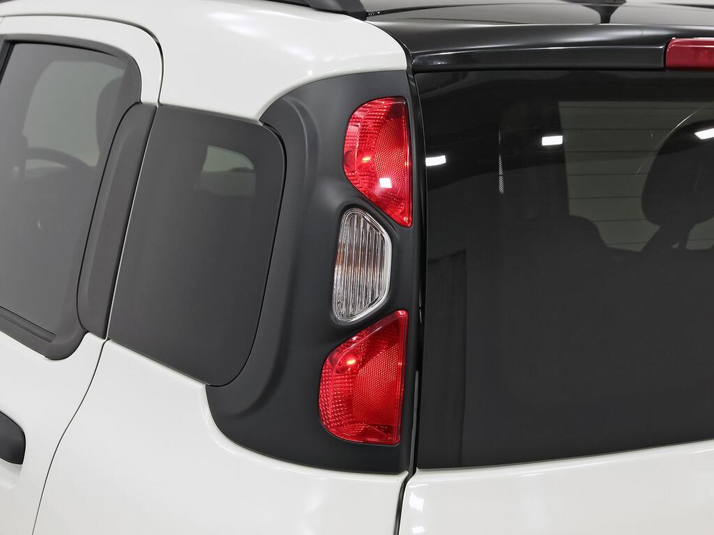 Fiat Panda City Cross 1.0 Gse 51kw (70CV) 28