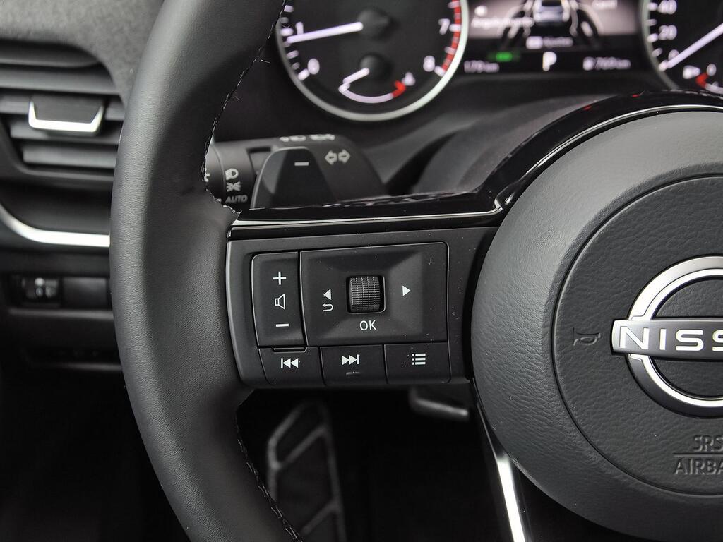 Nissan Qashqai DIG-T 116kW (158CV) mHEV CVT Acenta 17