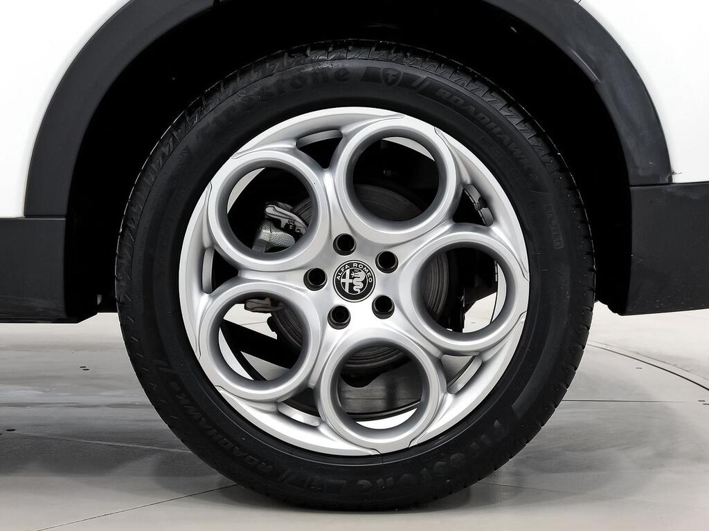 Alfa Romeo Tonale 1.5 MHEV GASOLINA 130 CV SPRINT FWD 10