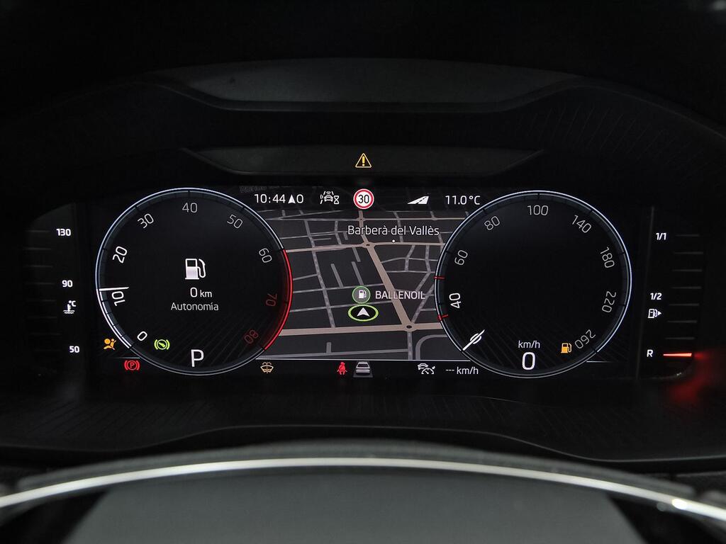 Skoda Karoq 1.5 TSI 110kW (150CV) DSG ACT Sportline 13