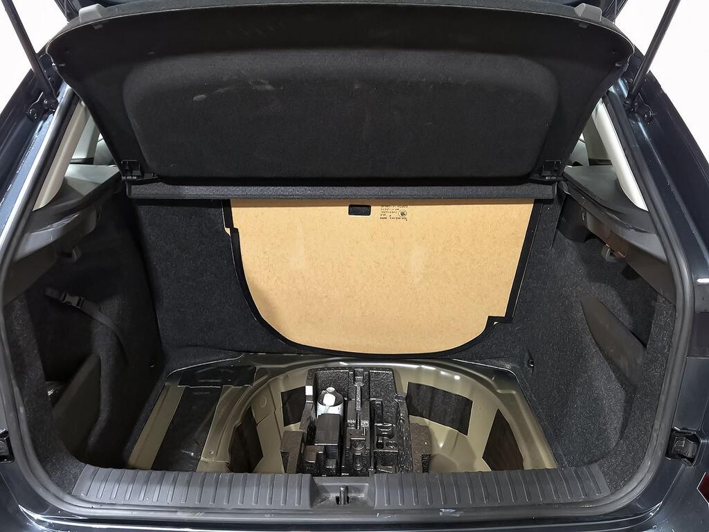 Skoda Kamiq 1.0 TSI 81kW (110CV) Ambition 32