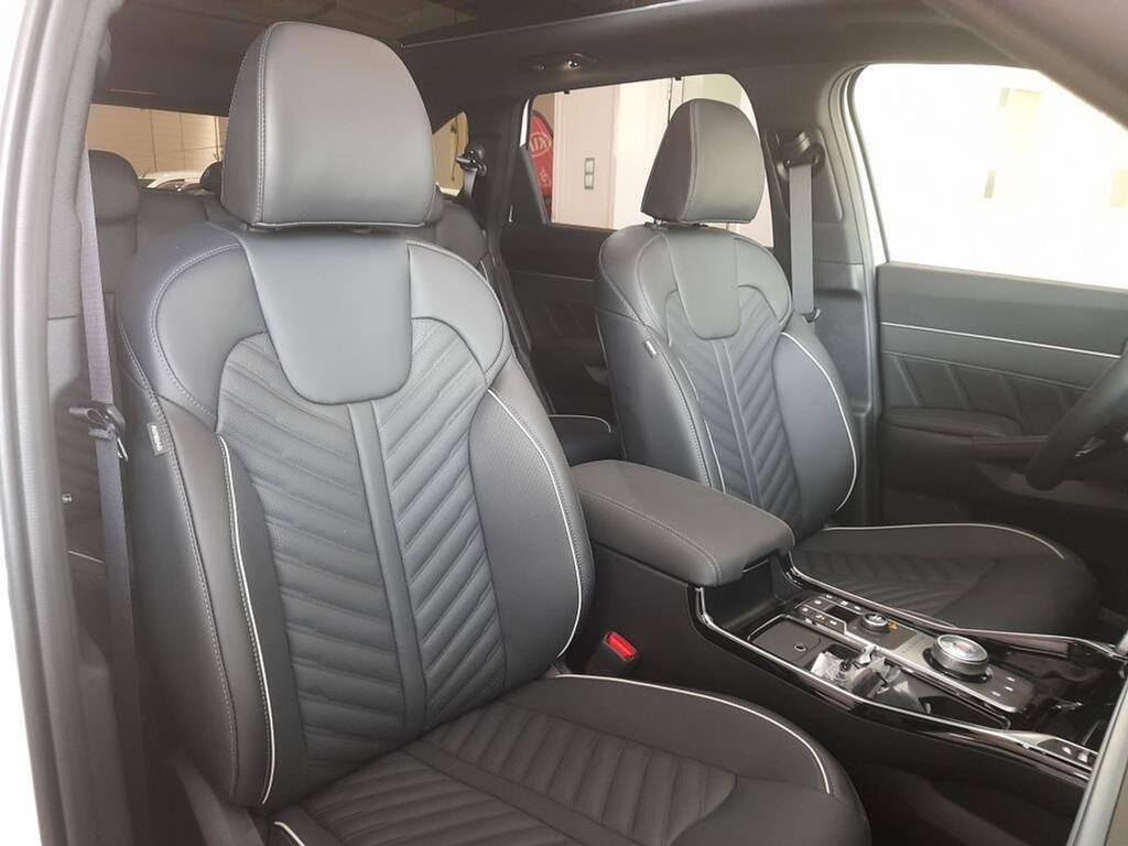 Kia Sorento 2.2 CRDi Emotion Pack Prem DCT 4x4 7pl 9