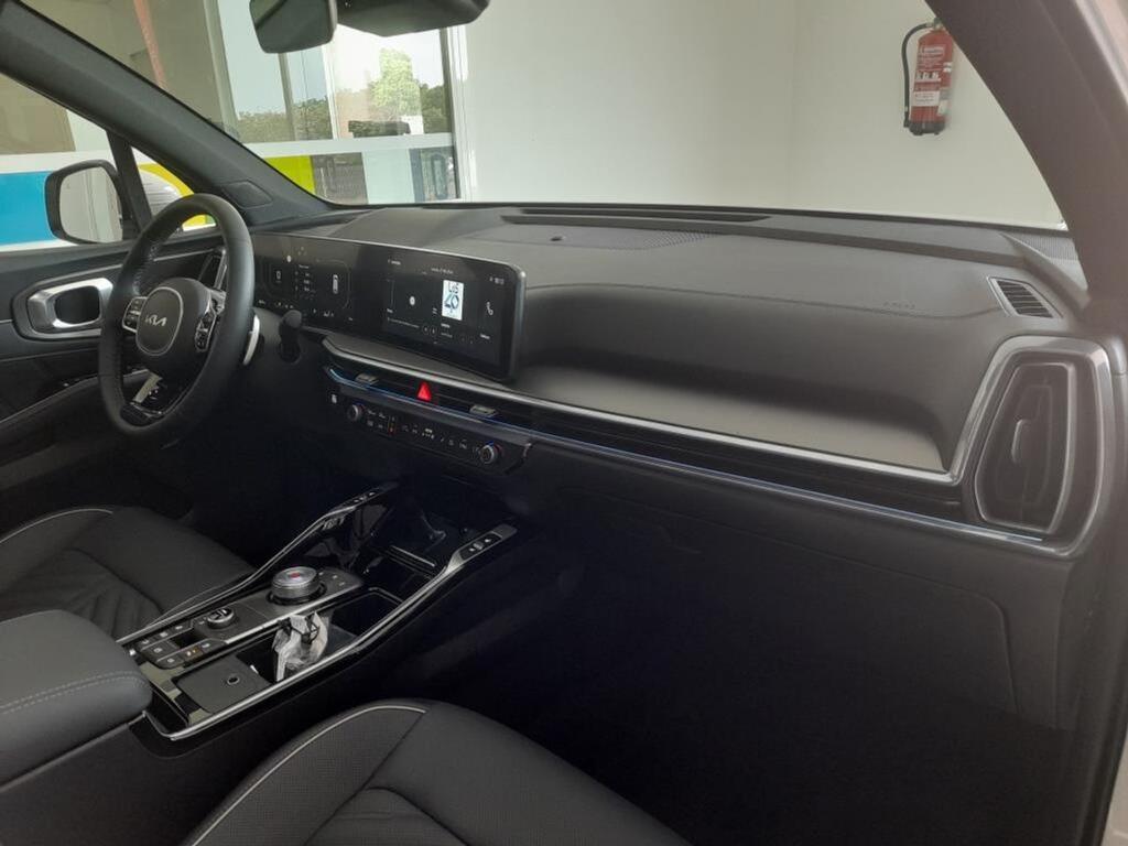 Kia Sorento 2.2 CRDi Emotion Pack Prem DCT 4x4 7pl 10