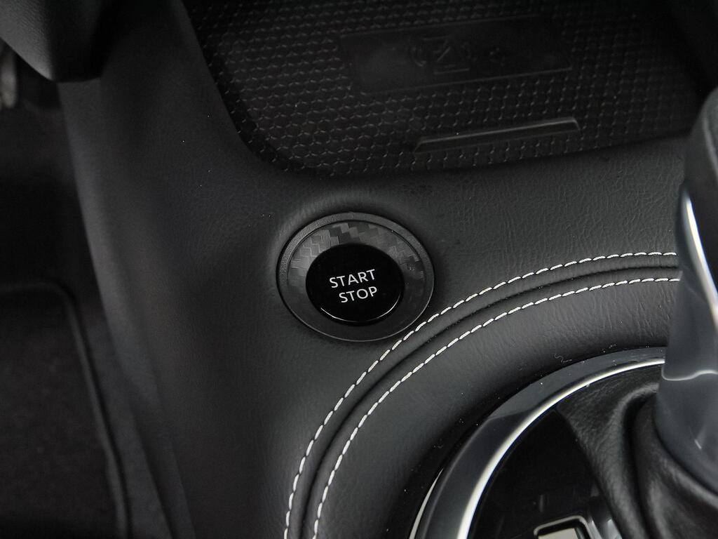 Nissan Juke 1.6 Hybrid 105kW (145CV) Tekna 32