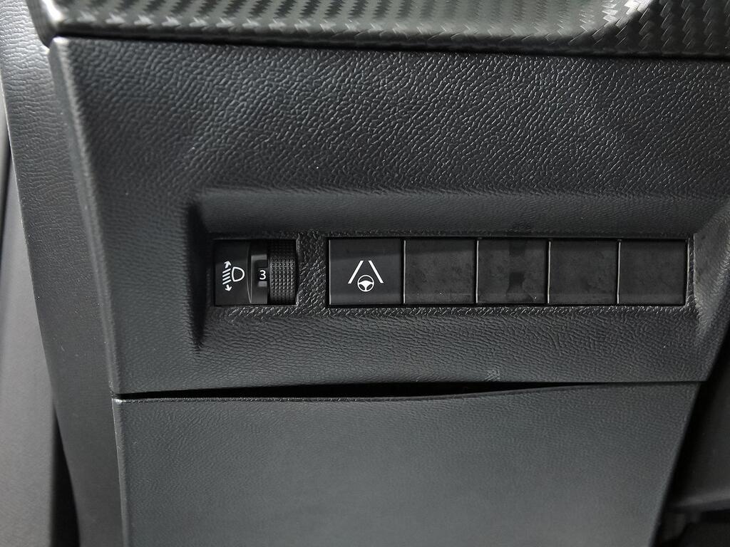 Peugeot 2008 N2008 Allure Hybrid 145 eDCS6 14