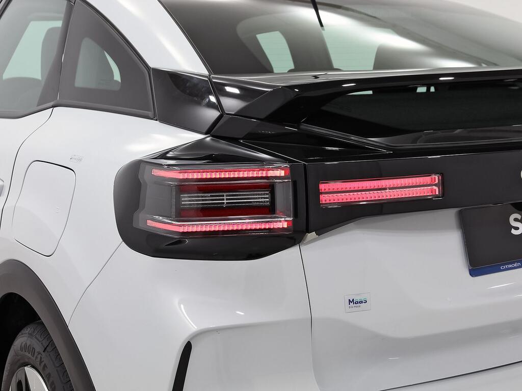 Citroën C4 Hybrid 145 ë-DCS6 Plus 32