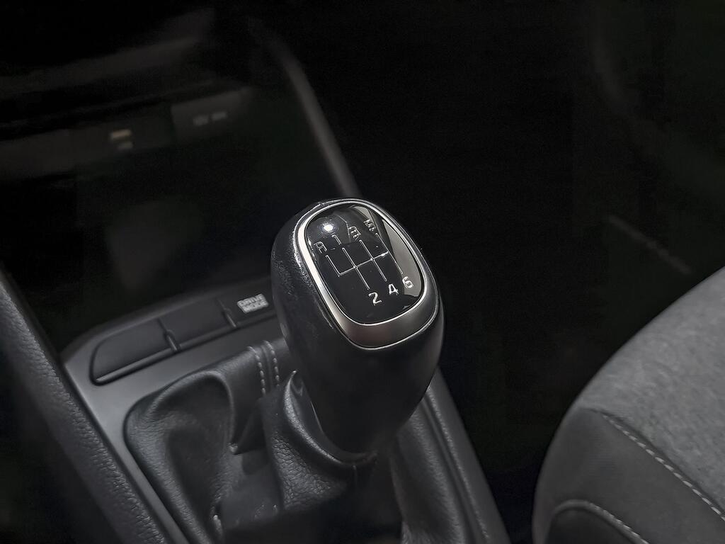 Kia Stonic 1.0 T-GDi 74kW (100CV) MHEV iMT Concept 21