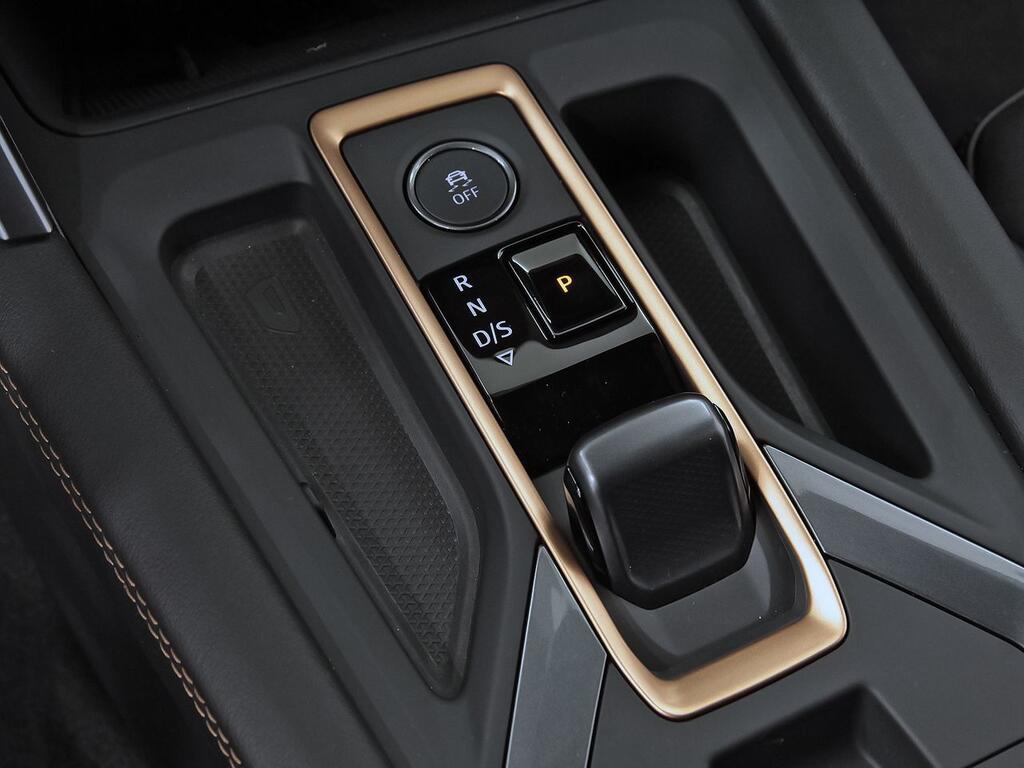 Cupra Formentor 1.5 TSI e-Hybrid 150kW (204 CV) DSG 26