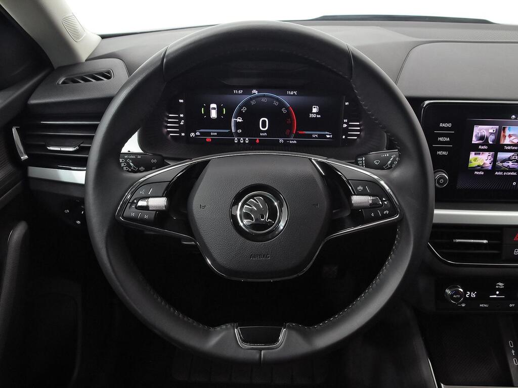 Skoda Kamiq 1.0 TSI 70kW (95CV) AMBITION 17