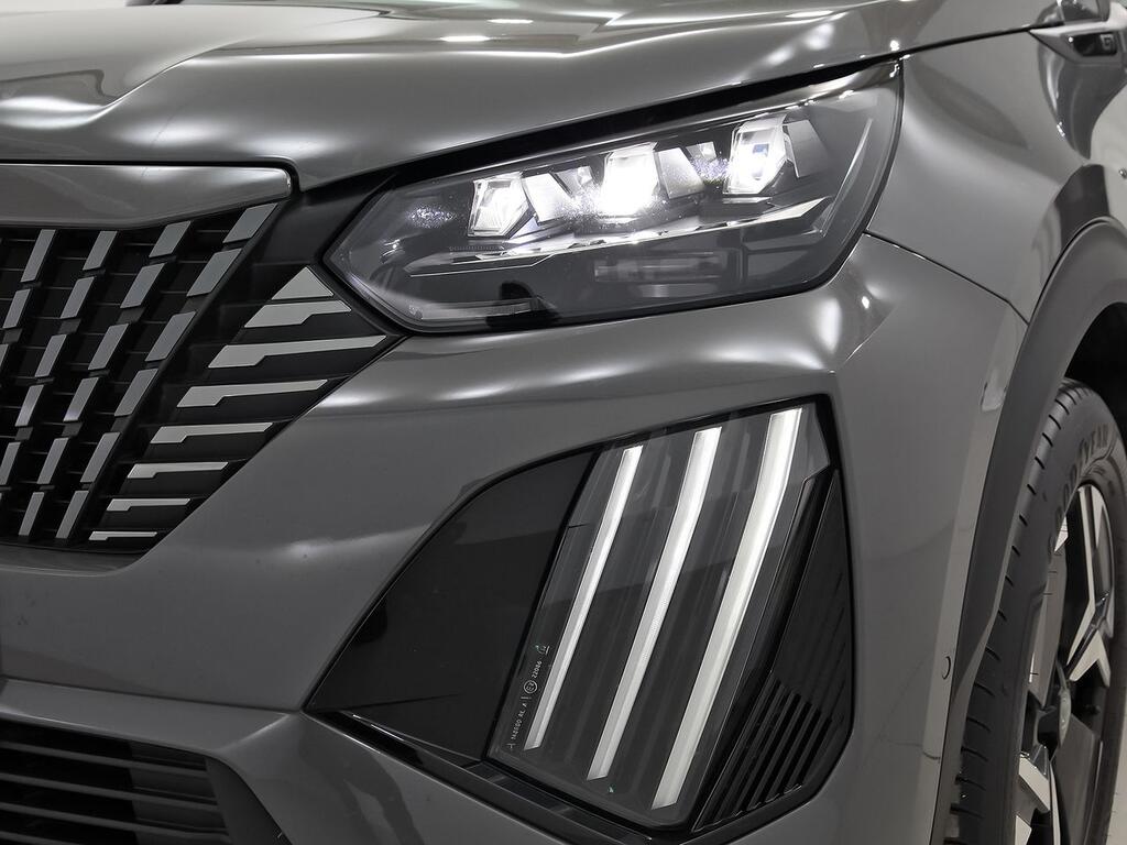 Peugeot 2008 GT Puretech 130 S&S EAT8 38