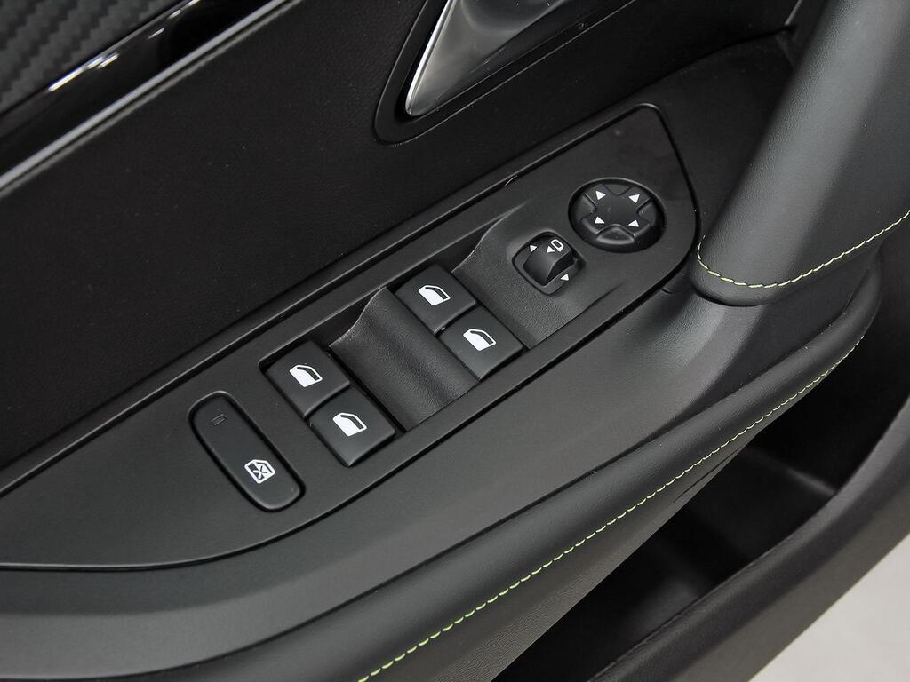 Peugeot 2008 GT Puretech 130 S&S EAT8 13