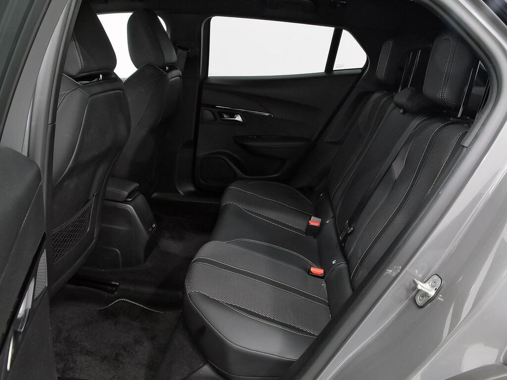 Peugeot 2008 GT Puretech 130 S&S EAT8 9