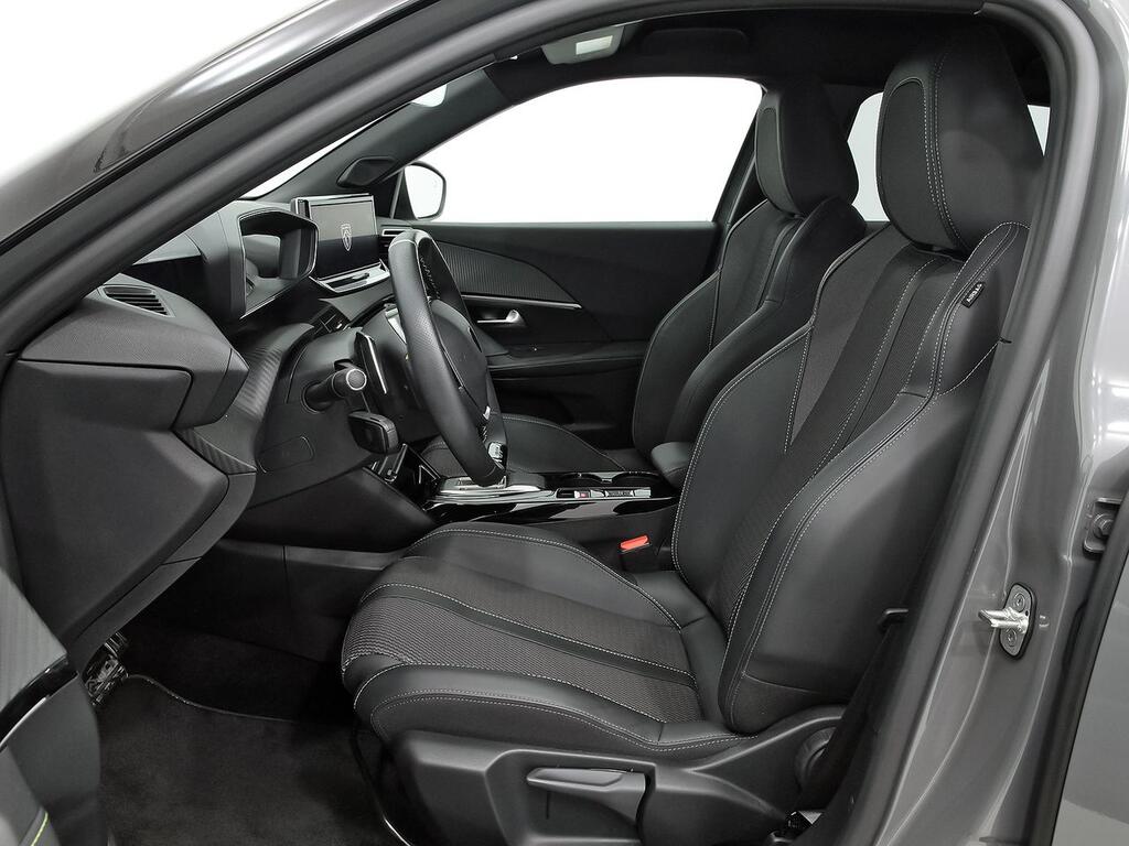 Peugeot 2008 GT Puretech 130 S&S EAT8 8