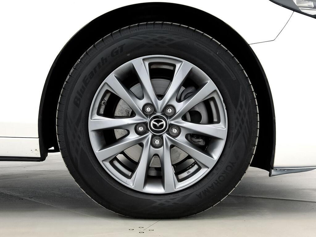 Mazda 3 2.5L E-SKY G MHEV 103kW Prime-line 10